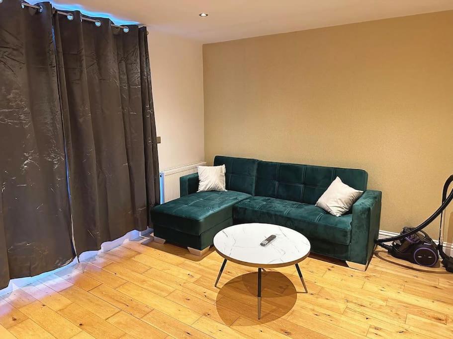 1 Bed Room Flat Near Central London Exteriör bild